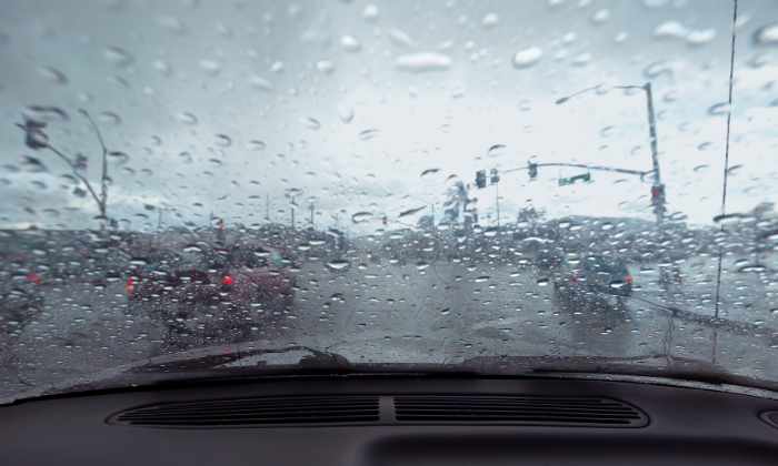 How to defog windshield
