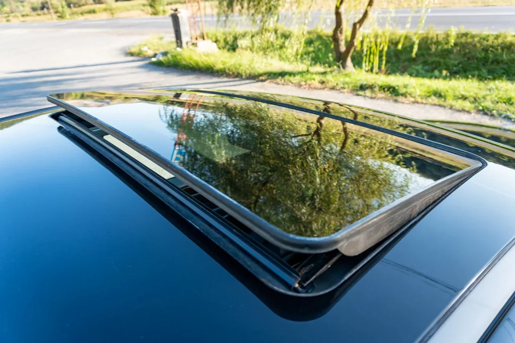 Contemplating Shade: Should I Tint My Sunroof?