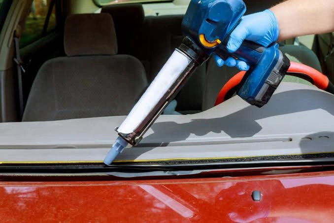 How to Fix a Leaking Windshield