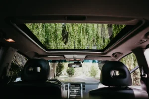 Moonroof vs Sunroof | Which is Right for You?