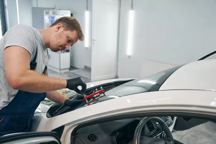 Auto Glass Repair Austin | Expert Repairs at Your Location