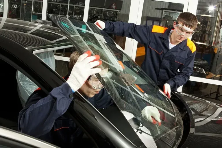 Windshield Replacement for Commercial Vehicles in Austin