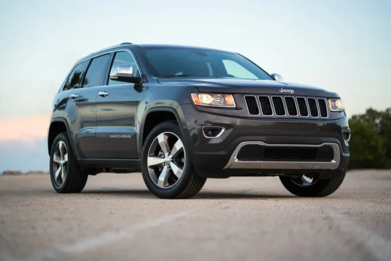 Expert Jeep Grand Cherokee Windshield Replacement in Austin