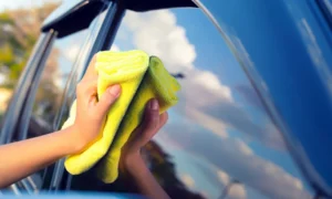 How to Clean Car Windows Without Streaks | Best Guide