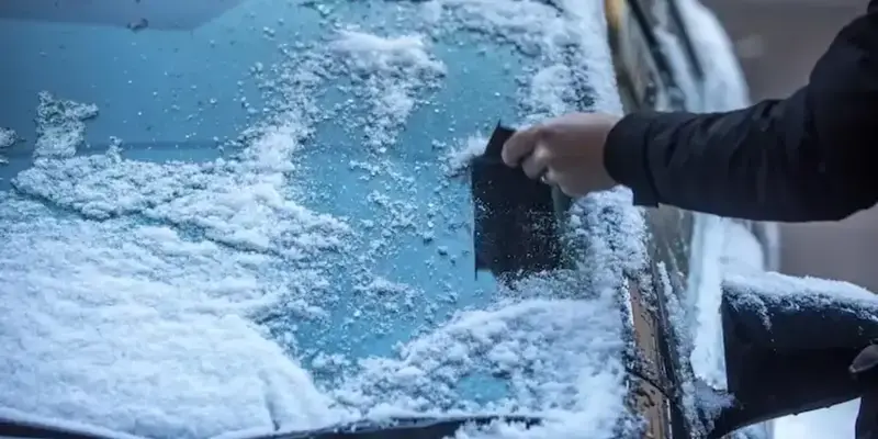 how to get frost off windshield