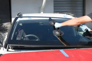 how long does it take to fix a windshield