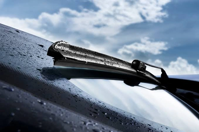 how long do windshield wipers last